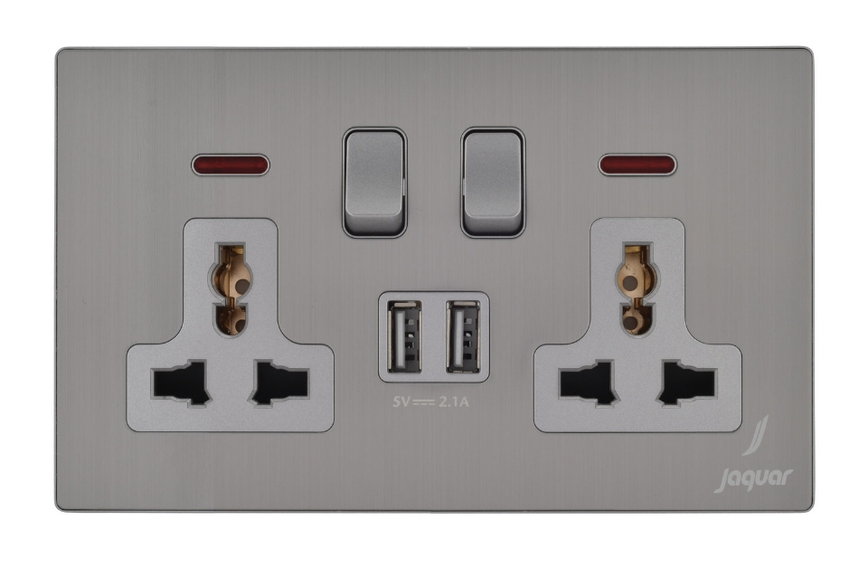 Picture of 13A Universal Switched Socket With Indicator With 2 Usb