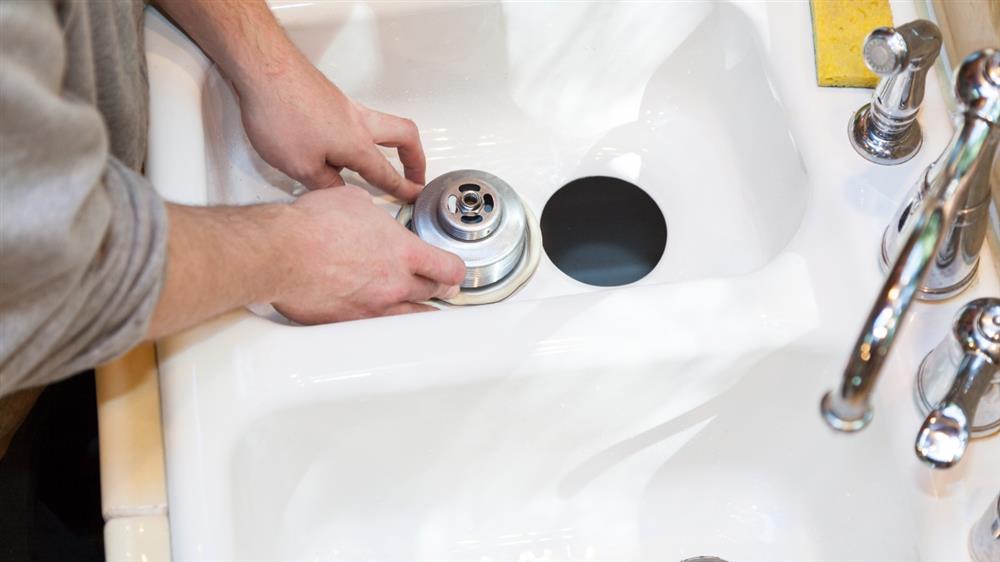 Easy Step-by-Step Guide to Installing a Kitchen Faucet