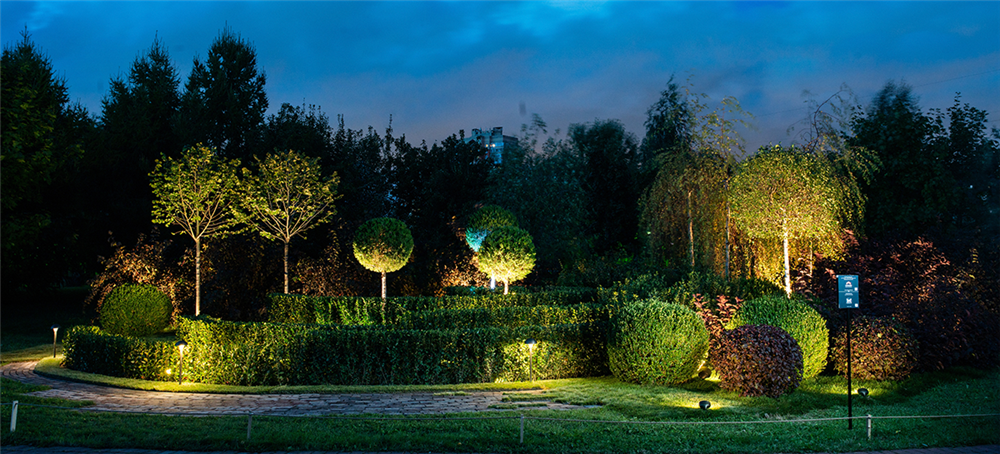 27 Garden Lighting Ideas | Designer Garden Lighting | Outdoor Wall