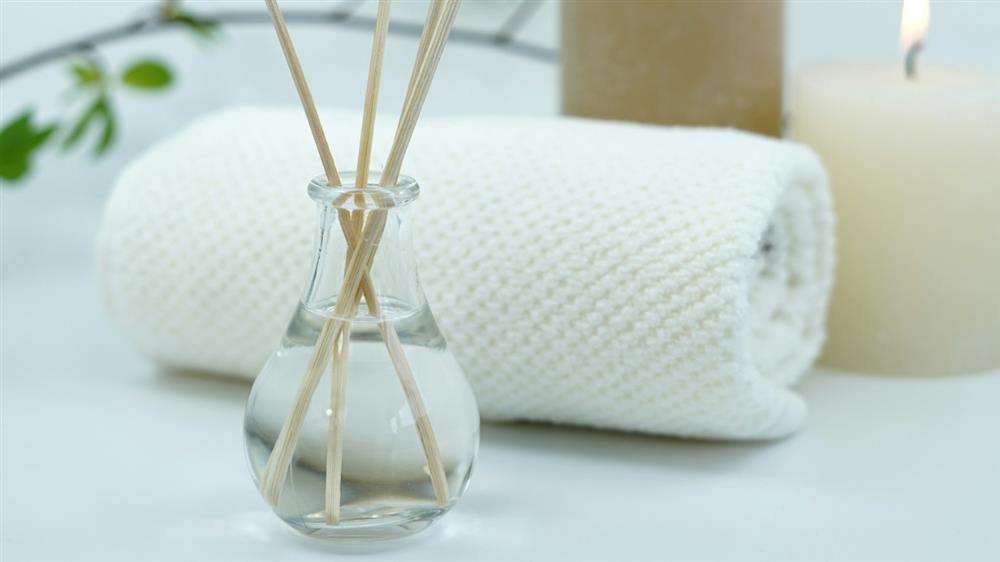 Smart Bath Set Smart Bathroom Accessories for the Ultimate High-Tech Spa