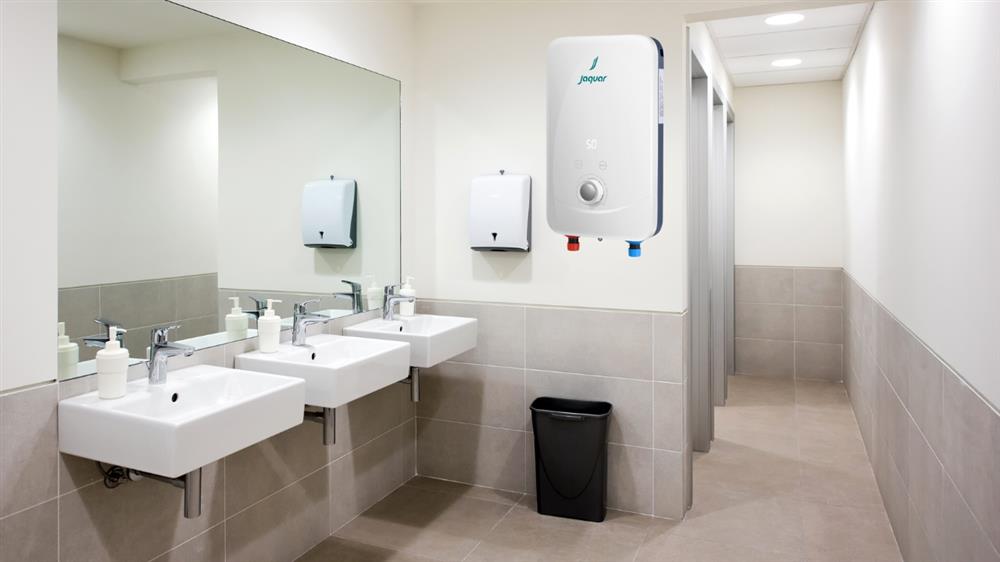 Evolution of Green Features and Eco-Friendly Living in HDBs & Condos - Sustainable Penthouse Condos With Energy-Efficient Water Features